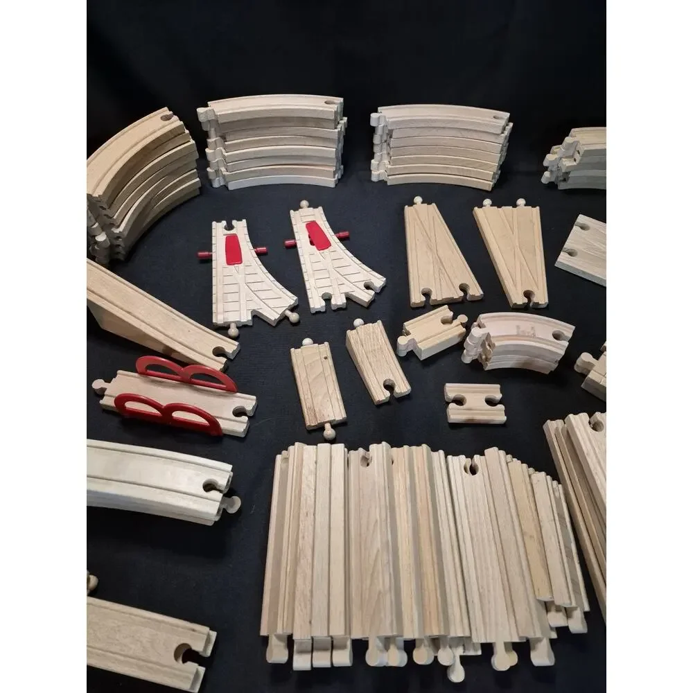 Huge Lot Thomas The Choo Choo Train , Brio , Melissa Doug Trains, Over 300 Pc